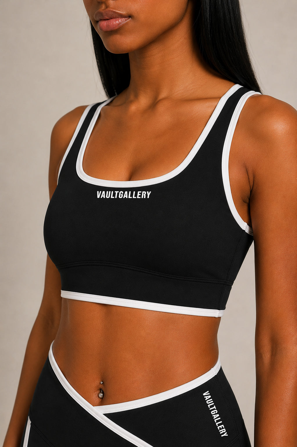 Vault Gallery Sports Bra - Black